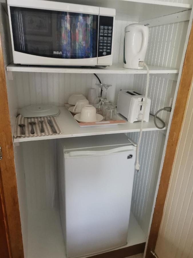 Eko Cozy Guest House St. John's Екстериор снимка
