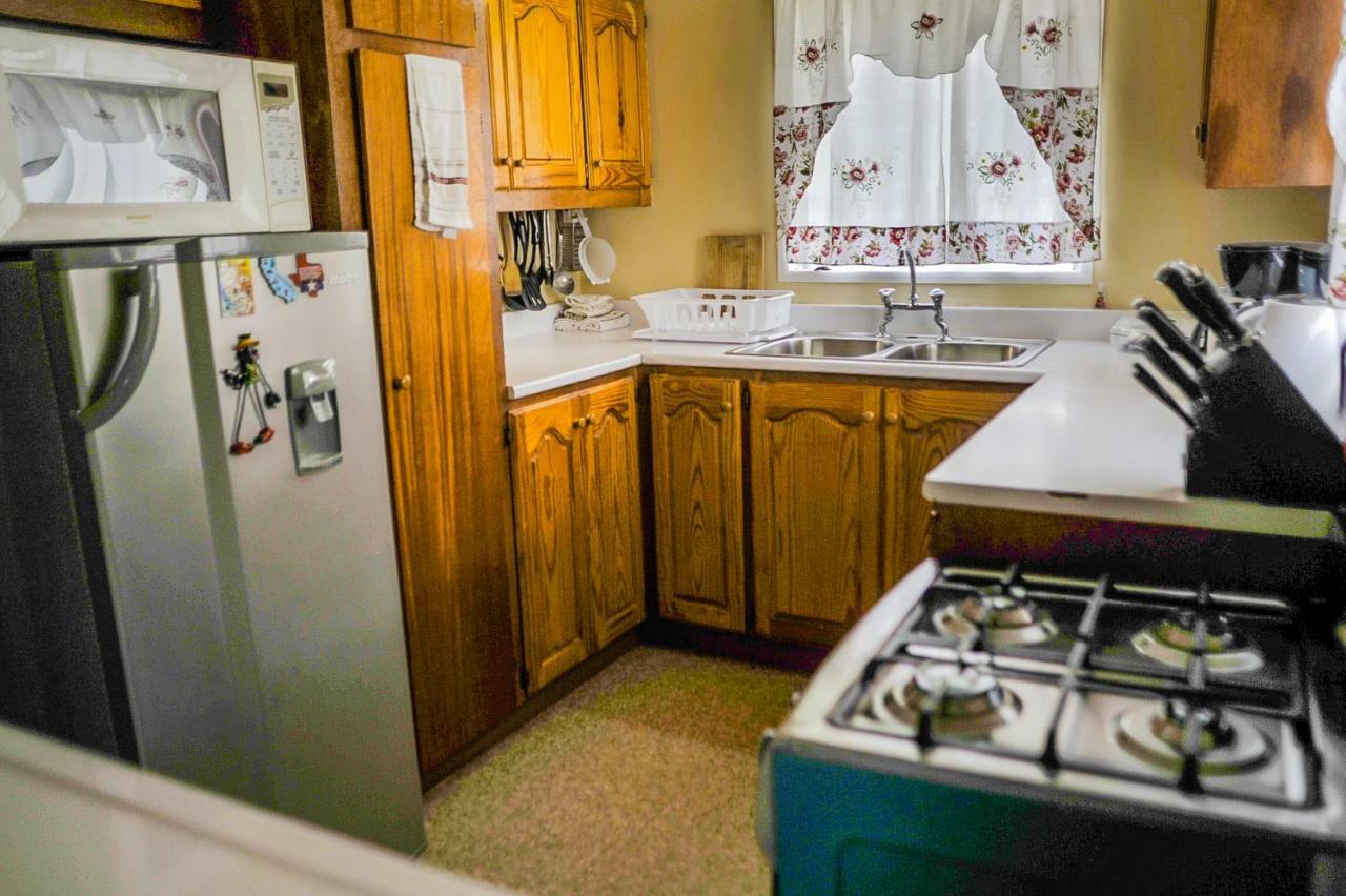Eko Cozy Guest House St. John's Екстериор снимка